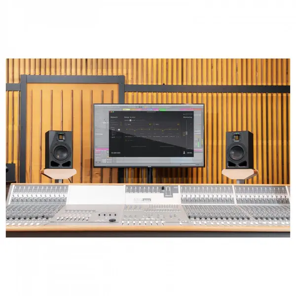 ADAM AUDIO T7V Senkron Muzik 4